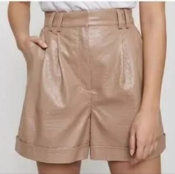 Dynamite Shorts | Dynamite Faux Leather Crocodile Shorts In Beige, Size S - Picture 2 of 3